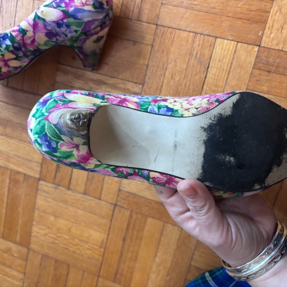 vintage 80s heels - read full description * accepting offers - Picture 6 of 9